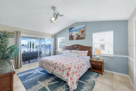 719 El Dorado Parkway W Cape Coral FL 33914