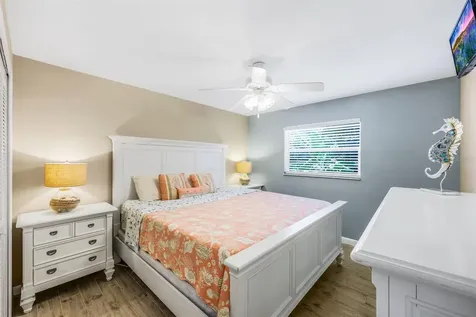 719 El Dorado Parkway W Cape Coral FL 33914