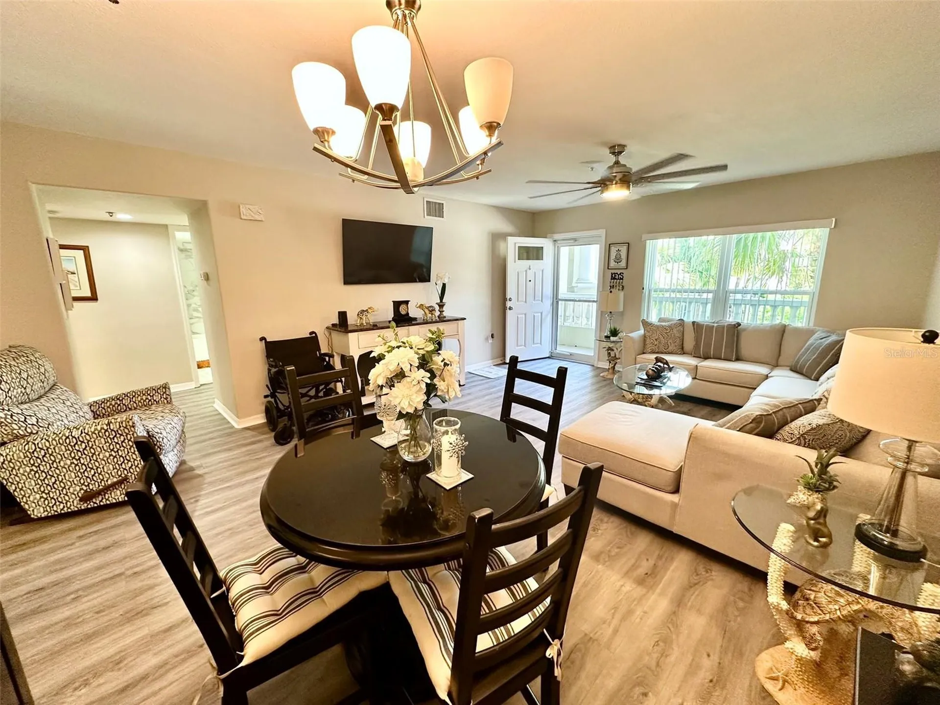 2020 Shangrila Drive Clearwater FL 33763