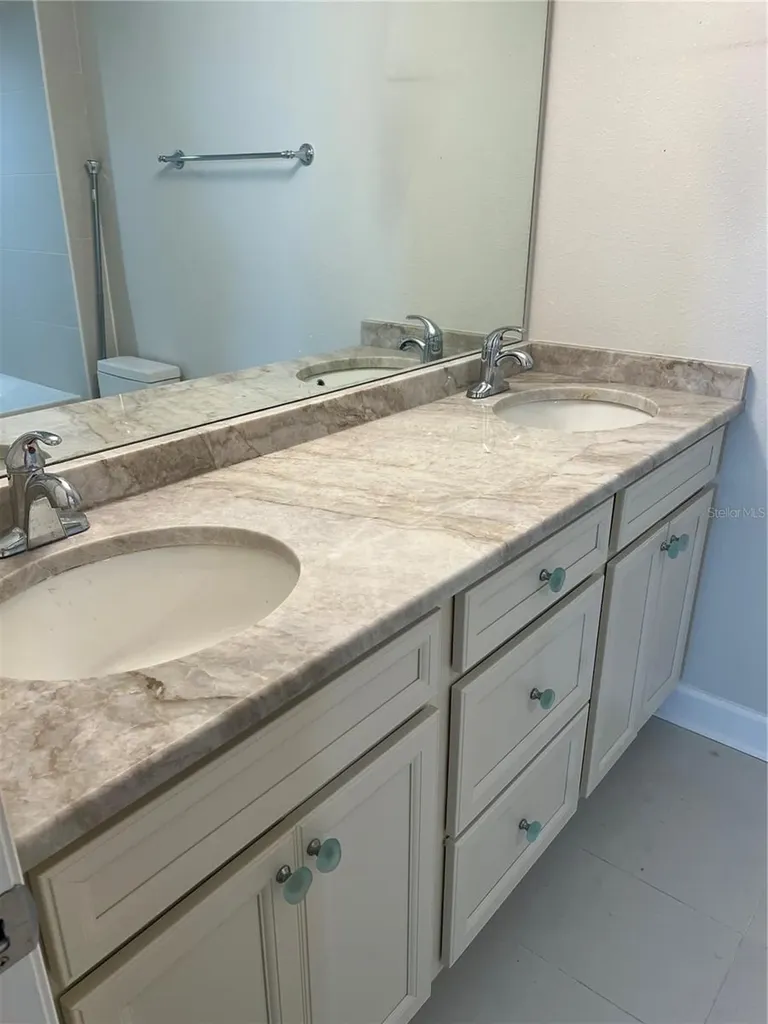 5701 Bahia Del Mar Circle St Petersburg FL 33715