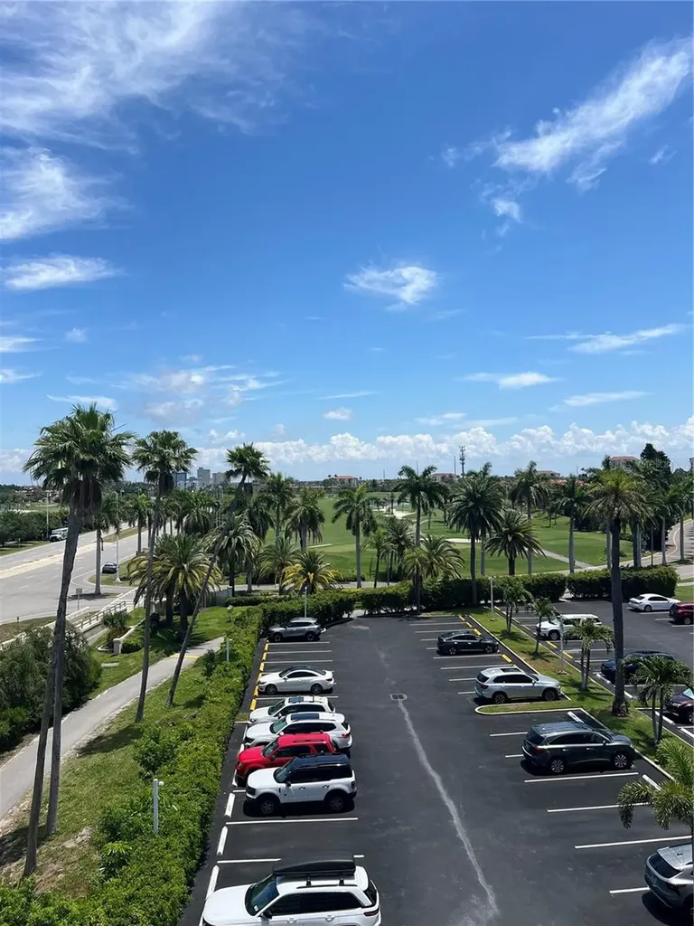 5701 Bahia Del Mar Circle St Petersburg FL 33715