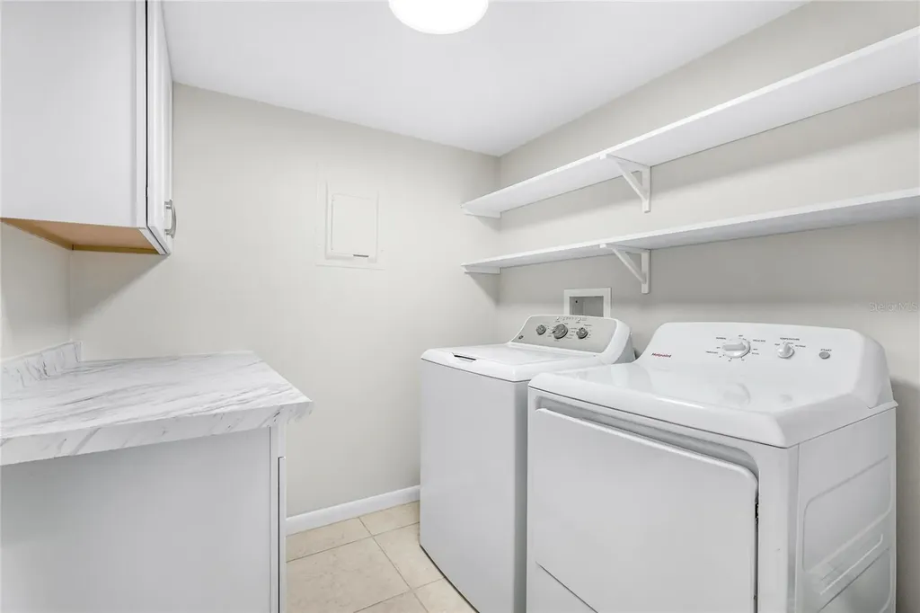 4550 Pinebrook Bradenton FL 34209
