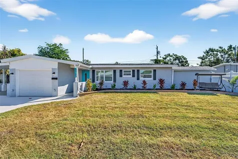 6965 21st Street N St Petersburg FL 33702