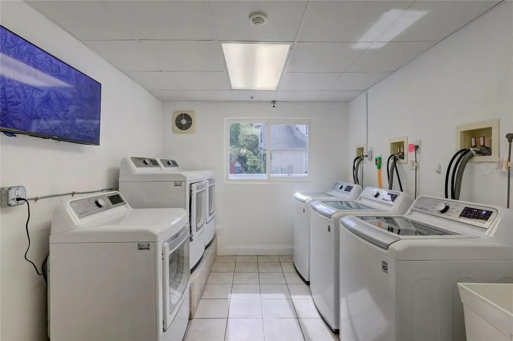 210 5th Avenue S St Petersburg FL 33701