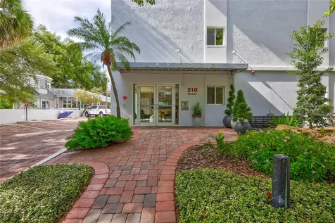 210 5th Avenue S St Petersburg FL 33701