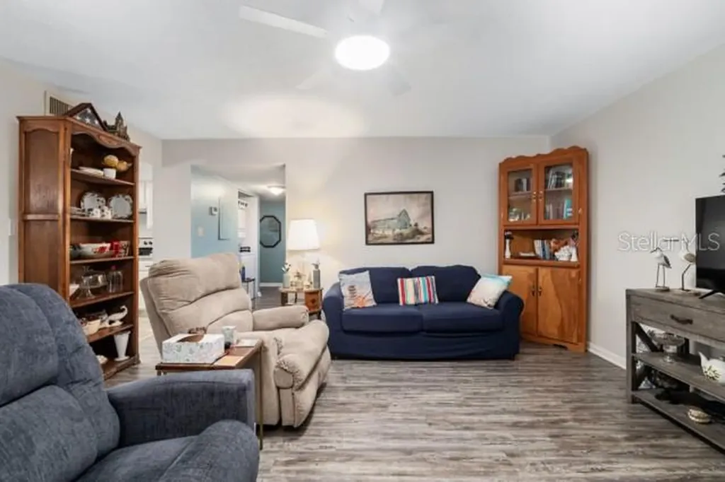 631 Silver Pass Ocala FL 34472