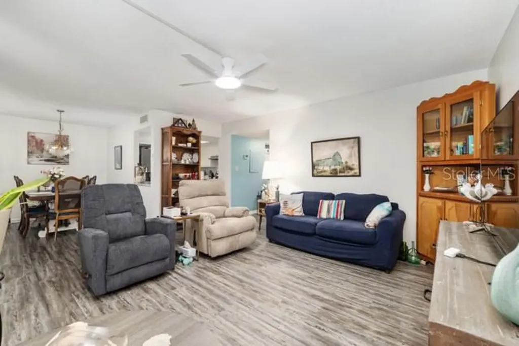 631 Silver Pass Ocala FL 34472