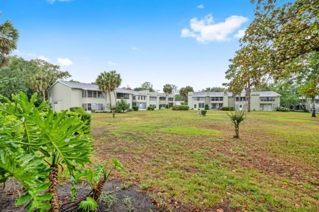 631 Silver Pass Ocala FL 34472