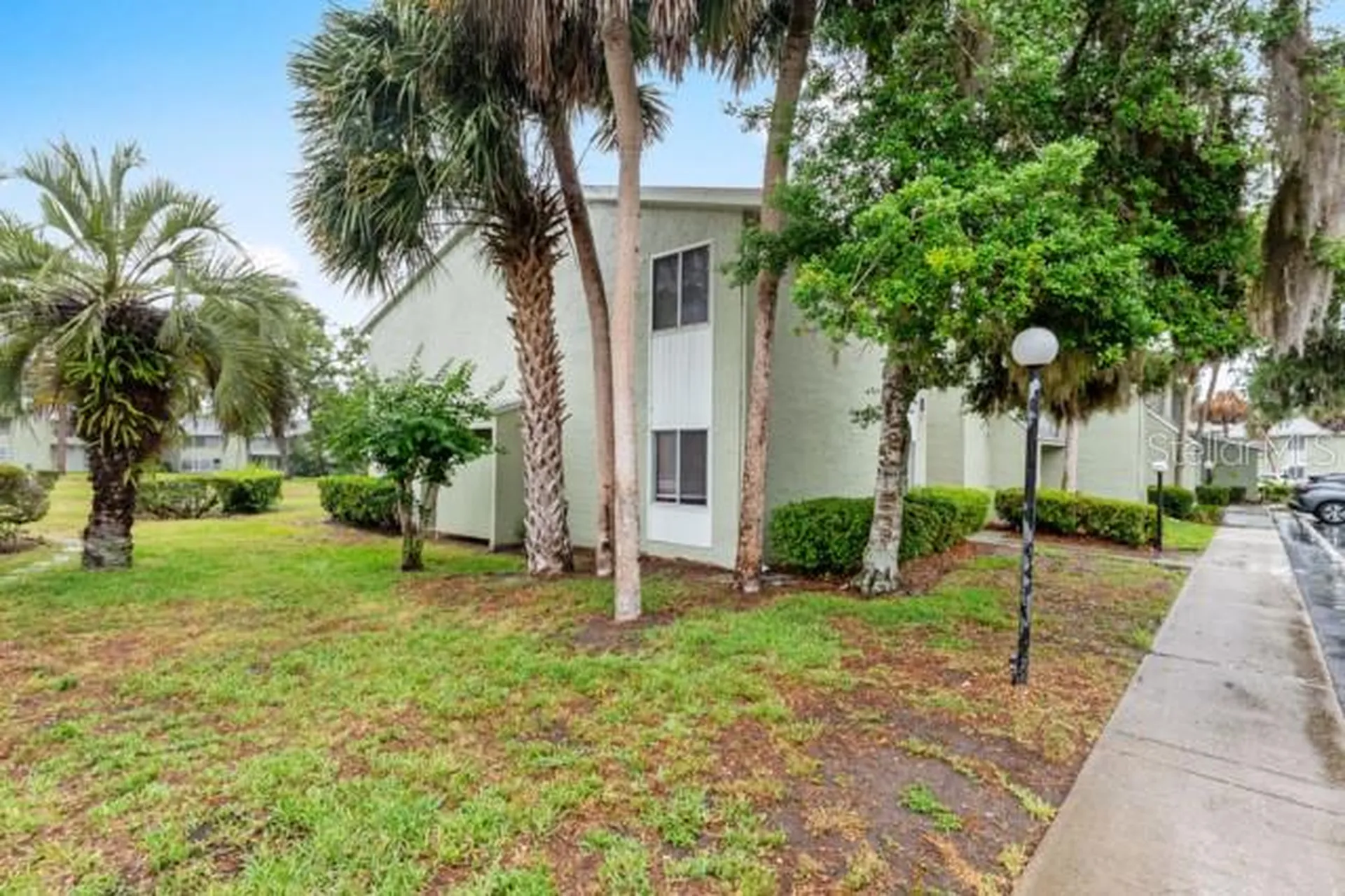 631 Silver Pass Ocala FL 34472