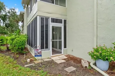 631 Silver Pass Ocala FL 34472