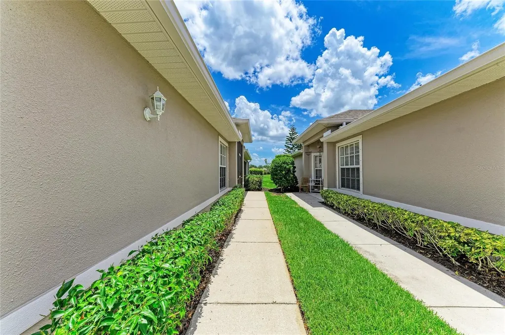 3486 Lakewood Boulevard North Port FL 34287
