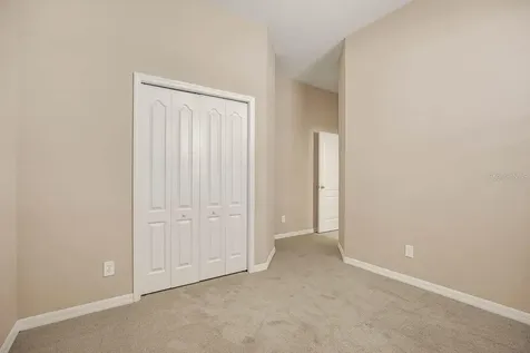 16326 Bridgelawn Avenue Lithia FL 33547