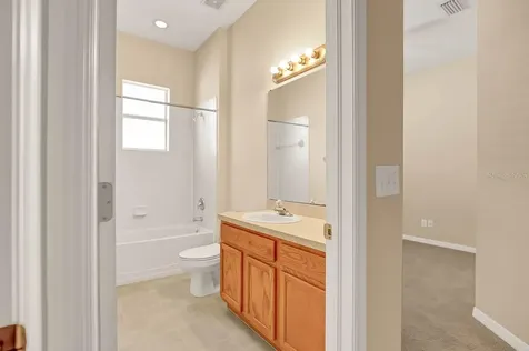 16326 Bridgelawn Avenue Lithia FL 33547