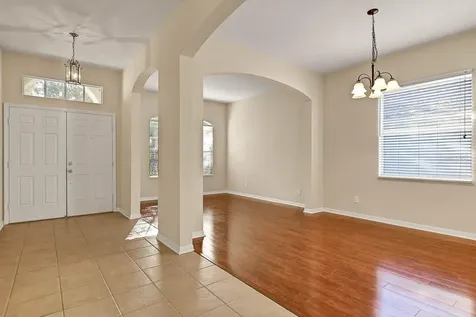 16326 Bridgelawn Avenue Lithia FL 33547