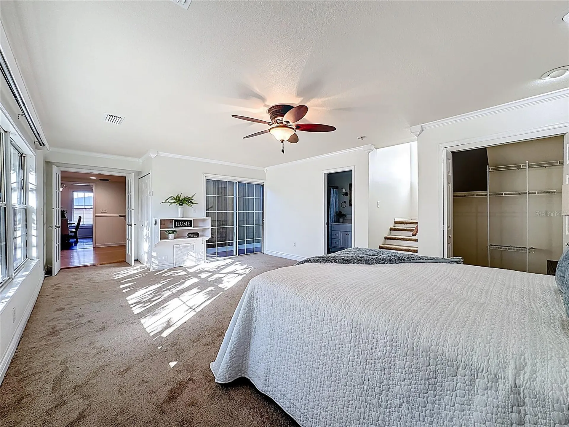 1148 N Grandview Street Mount Dora FL 32757
