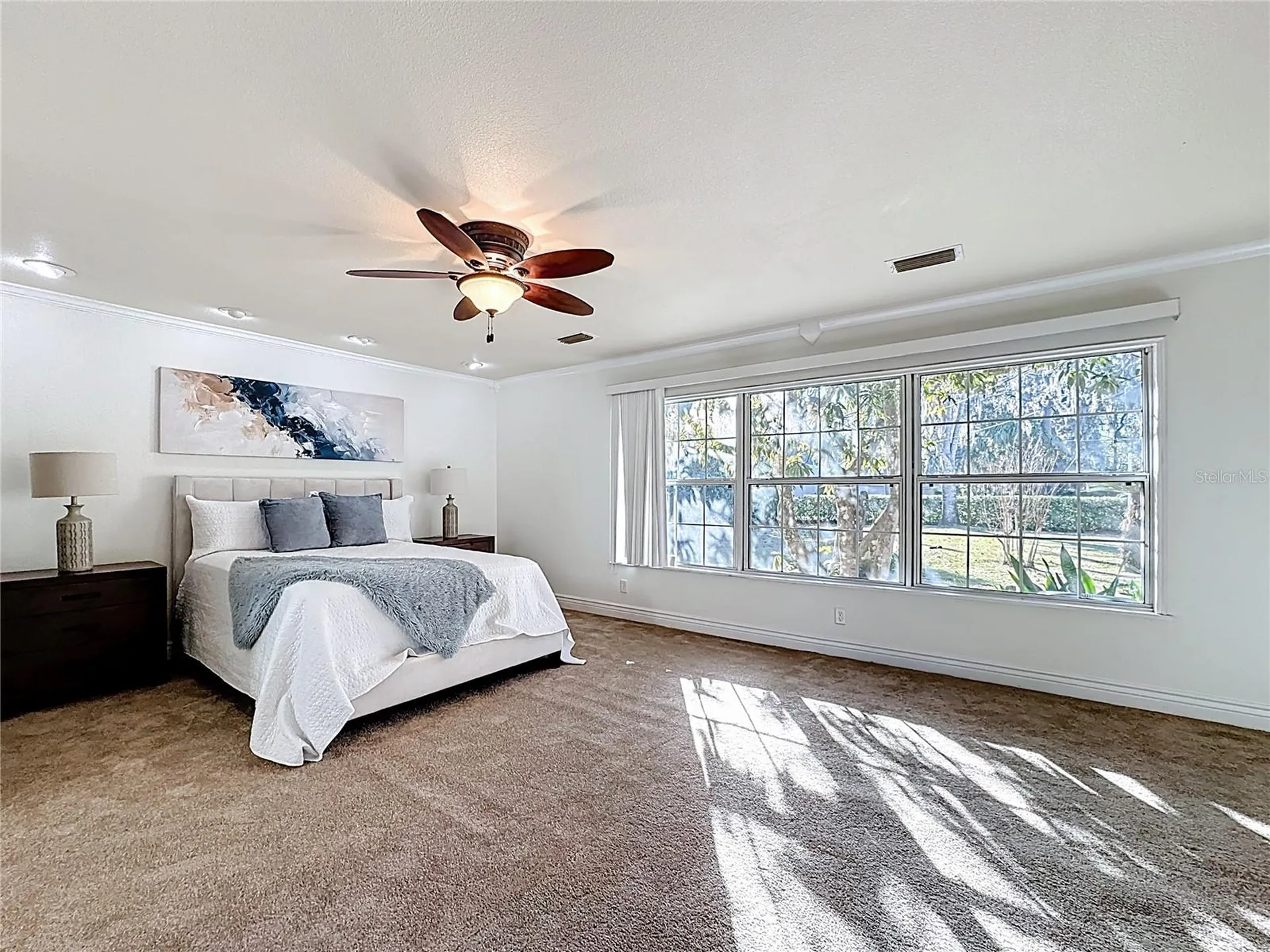 1148 N Grandview Street Mount Dora FL 32757