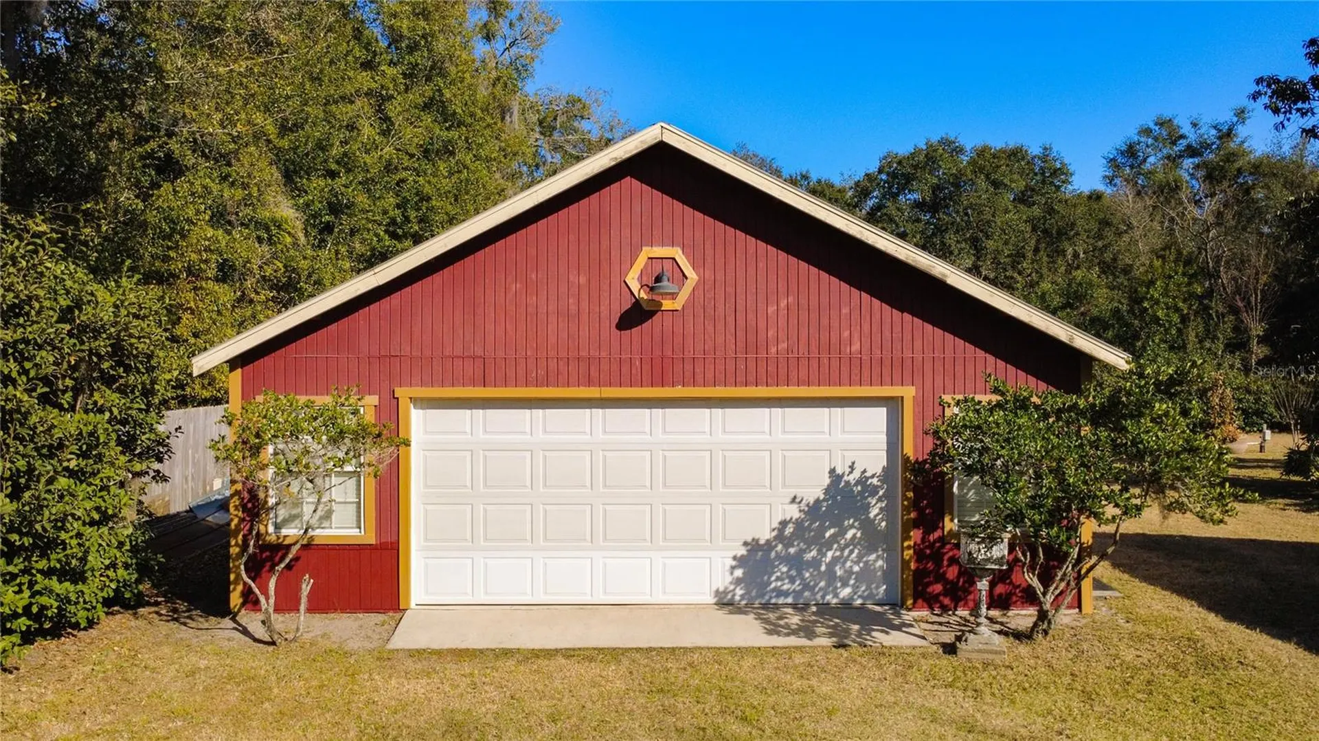 1148 N Grandview Street Mount Dora FL 32757