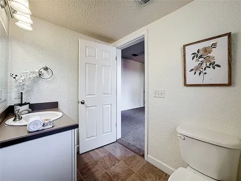 1148 N Grandview Street Mount Dora FL 32757