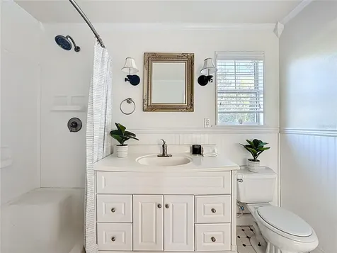 1148 N Grandview Street Mount Dora FL 32757