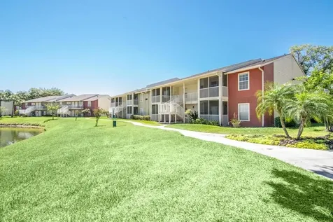 214 Lake Parsons Green Brandon FL 33511