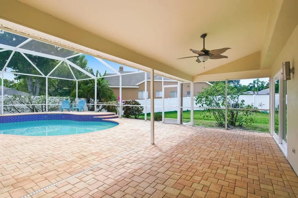 1748 Hermit Thrush Circle Palm Harbor FL 34683