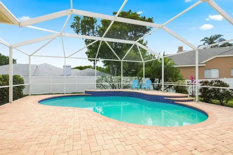 1748 Hermit Thrush Circle Palm Harbor FL 34683