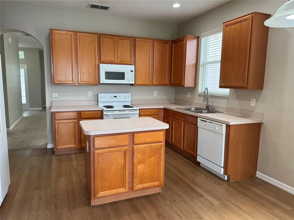 5004 Adair Oak Drive Orlando FL 32829