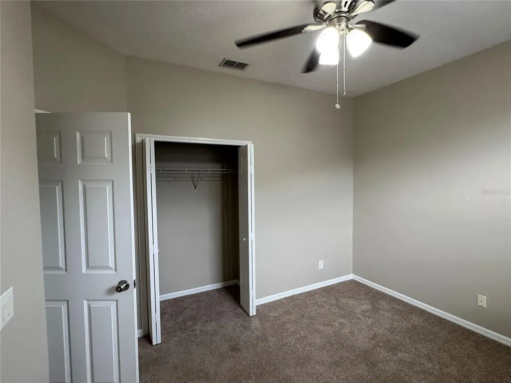 5004 Adair Oak Drive Orlando FL 32829