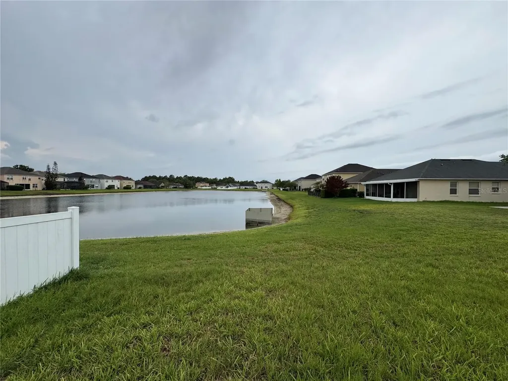 5004 Adair Oak Drive Orlando FL 32829