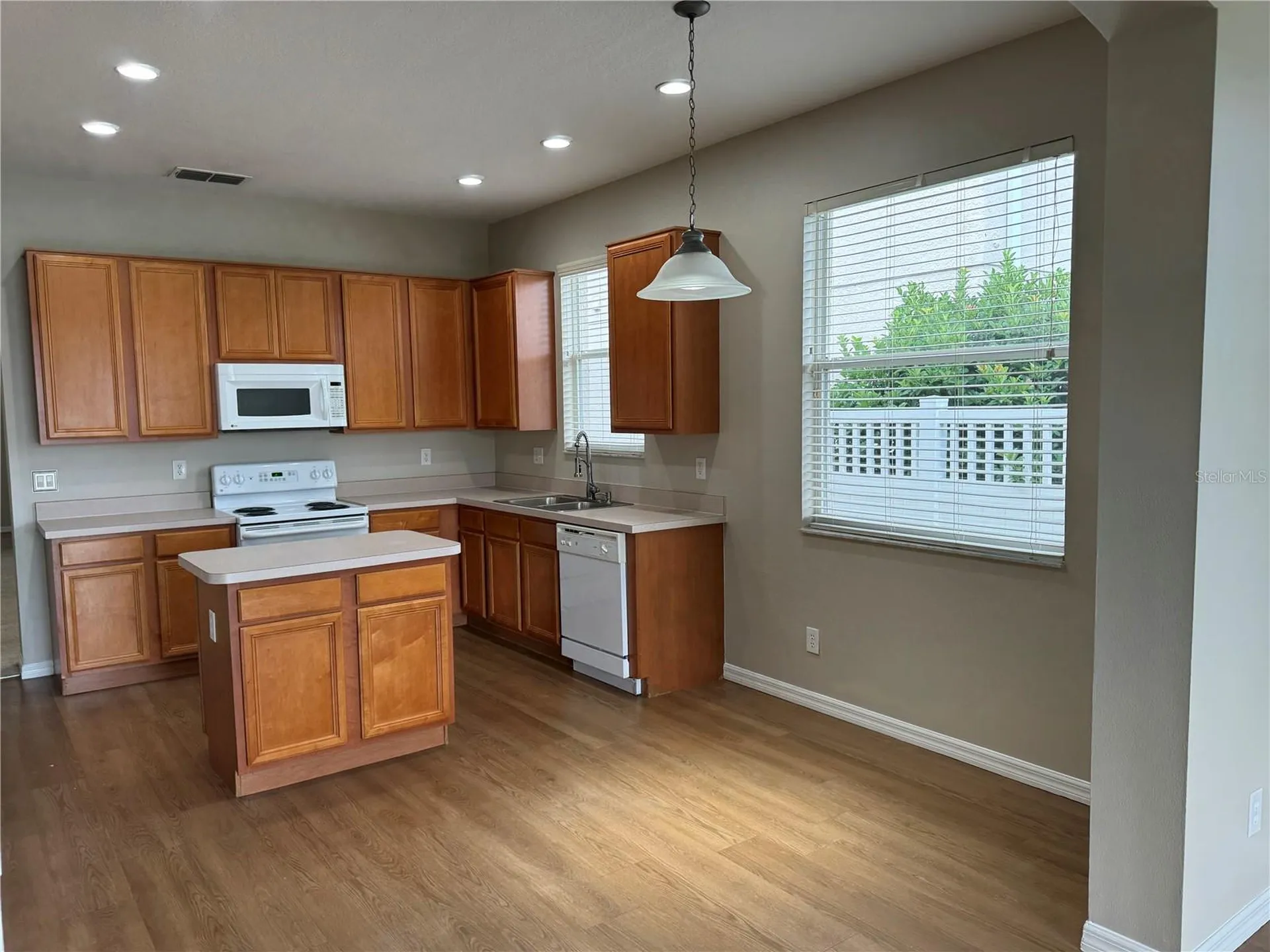 5004 Adair Oak Drive Orlando FL 32829