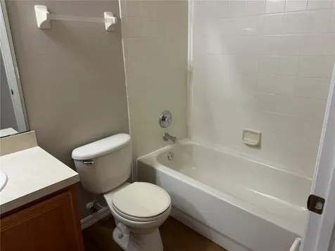 5004 Adair Oak Drive Orlando FL 32829