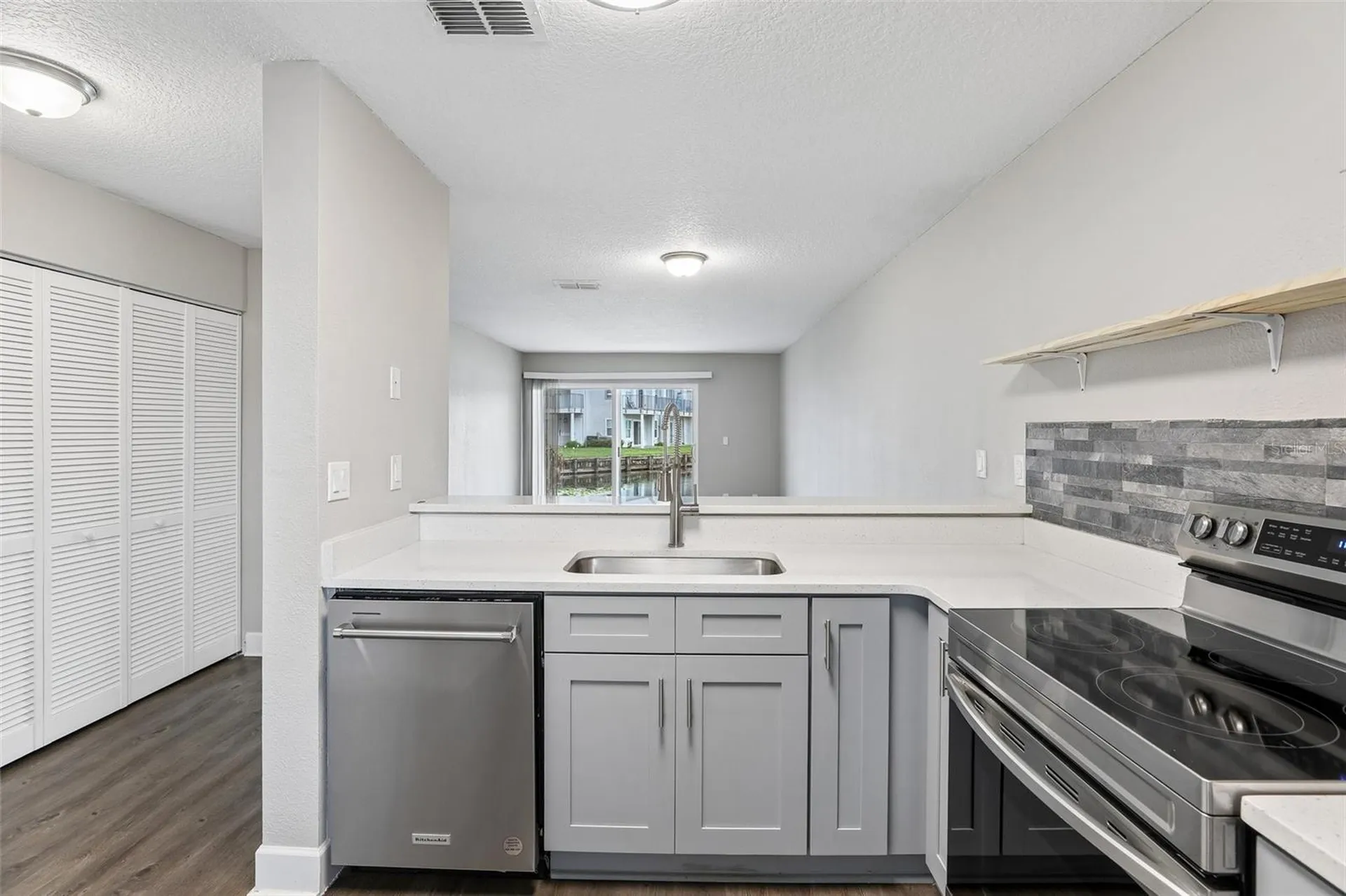 2536 Woodgate Boulevard Orlando FL 32822