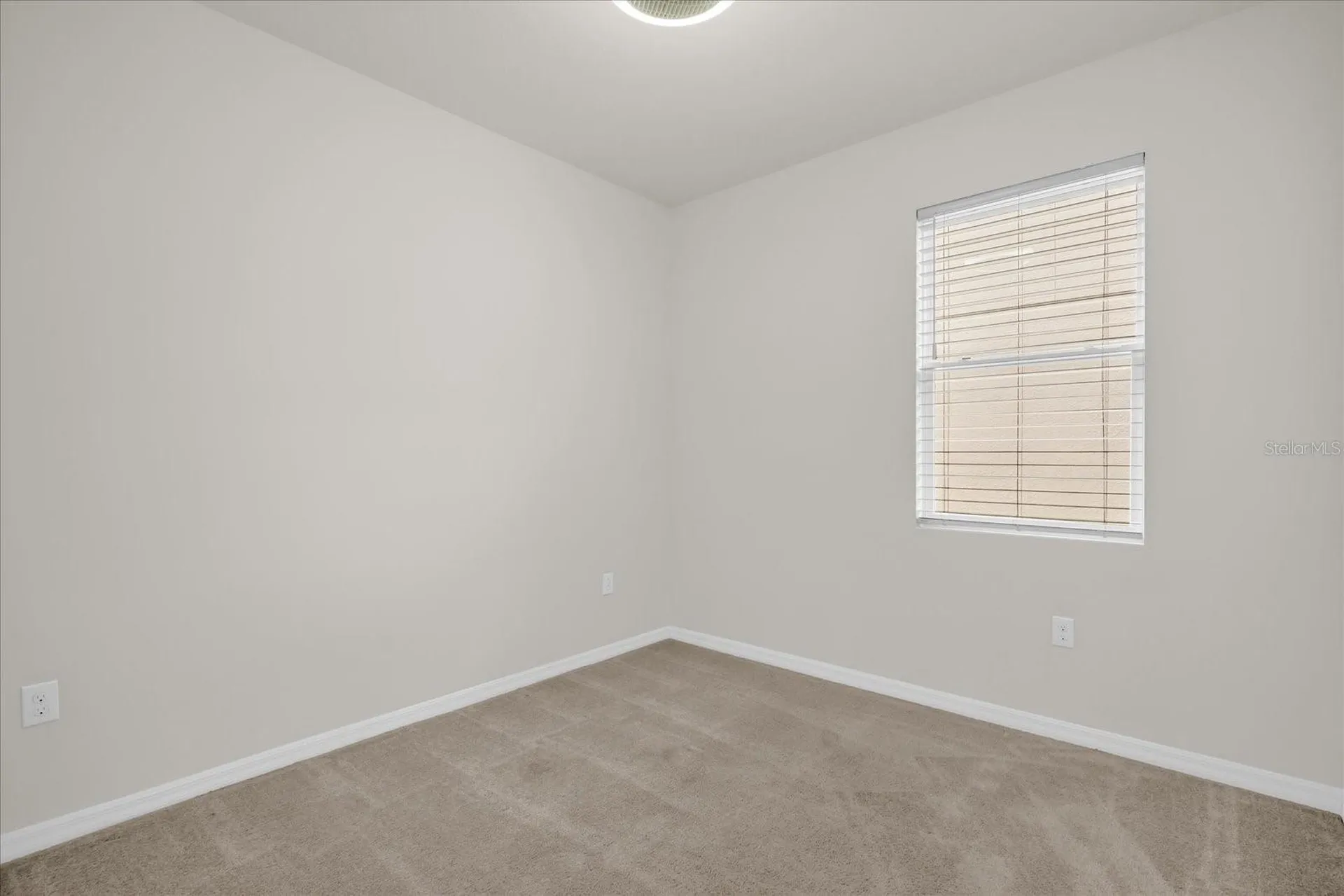 2444 Varenna Loop Kissimmee FL 34741