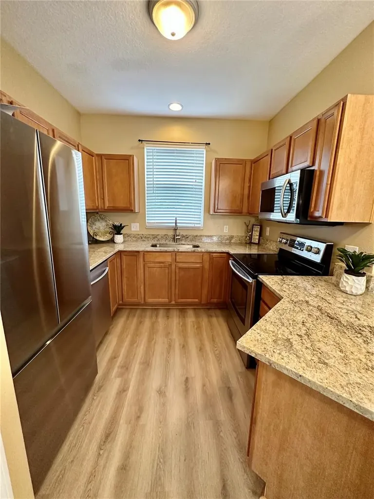 12276 Country White Circle Tampa FL 33635