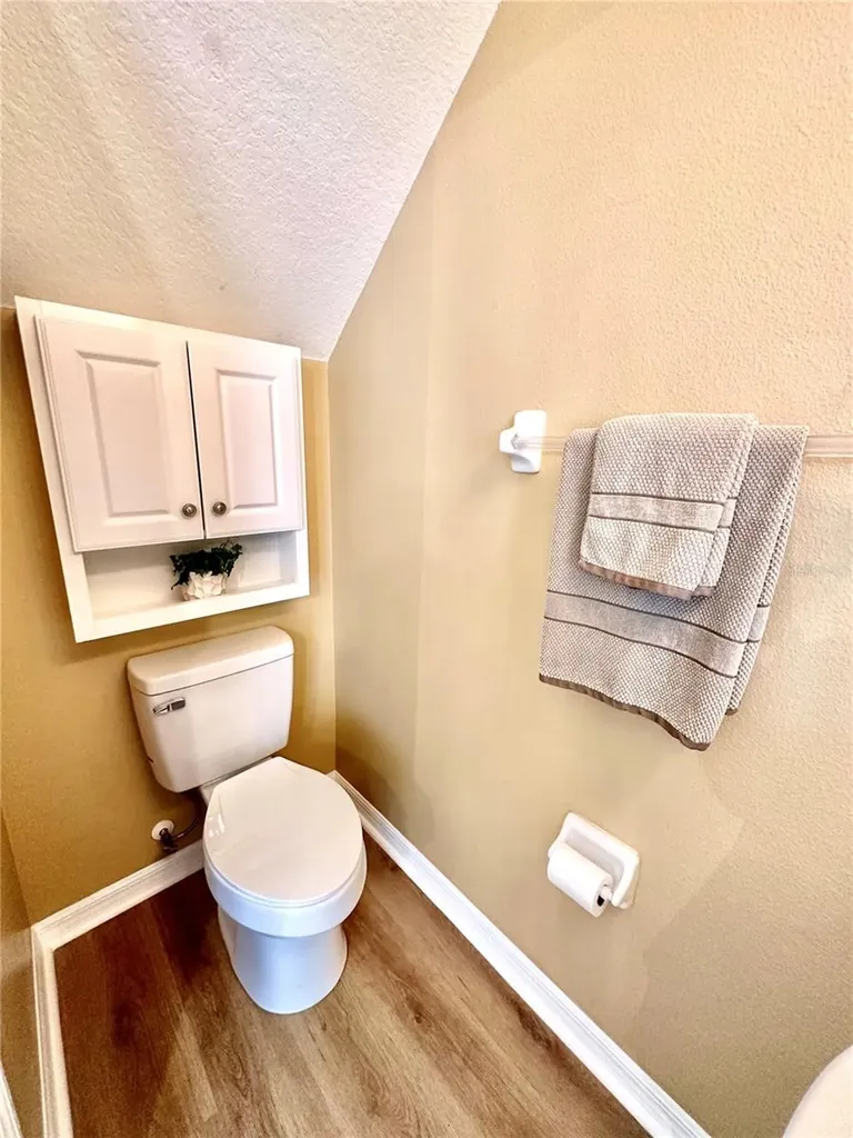 12276 Country White Circle Tampa FL 33635