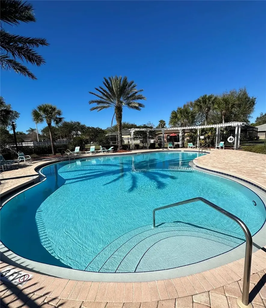 12276 Country White Circle Tampa FL 33635