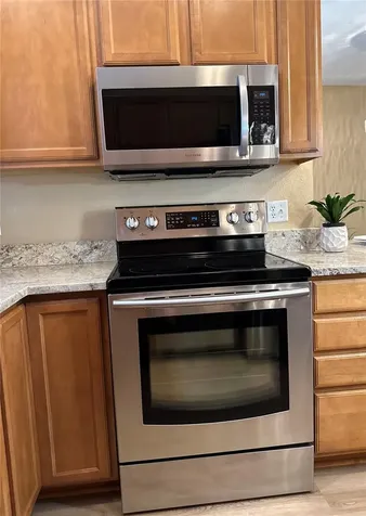 12276 Country White Circle Tampa FL 33635
