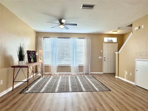 12276 Country White Circle Tampa FL 33635