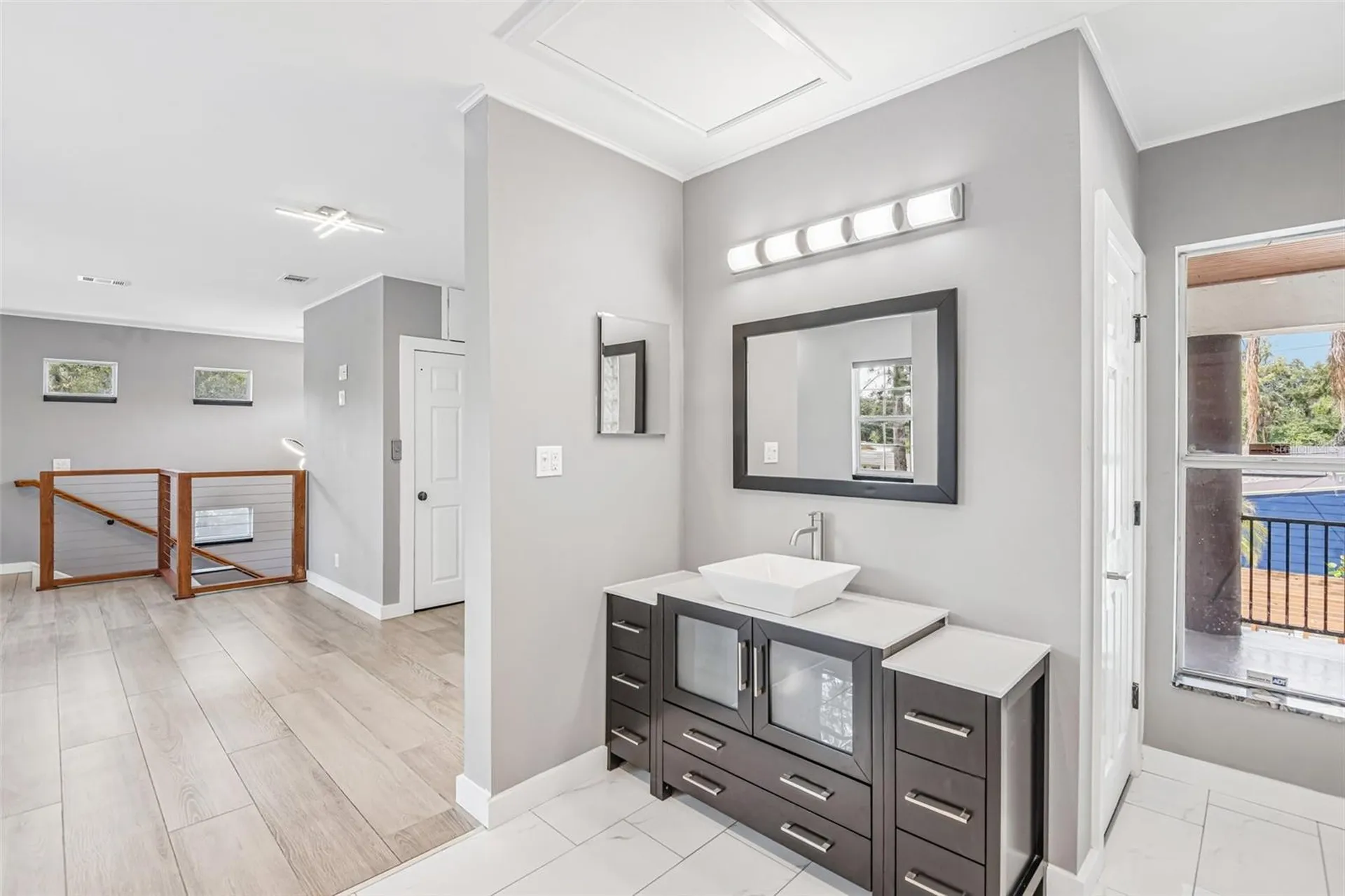 929 W Beacon Avenue Tampa FL 33603
