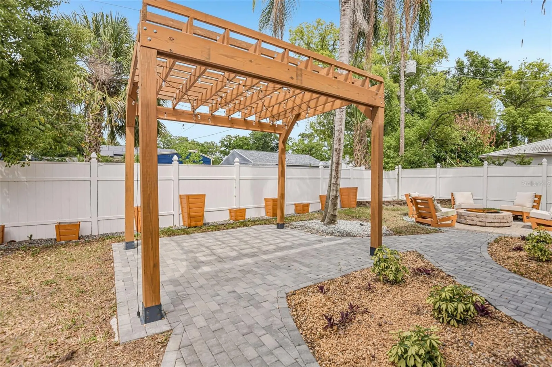 929 W Beacon Avenue Tampa FL 33603