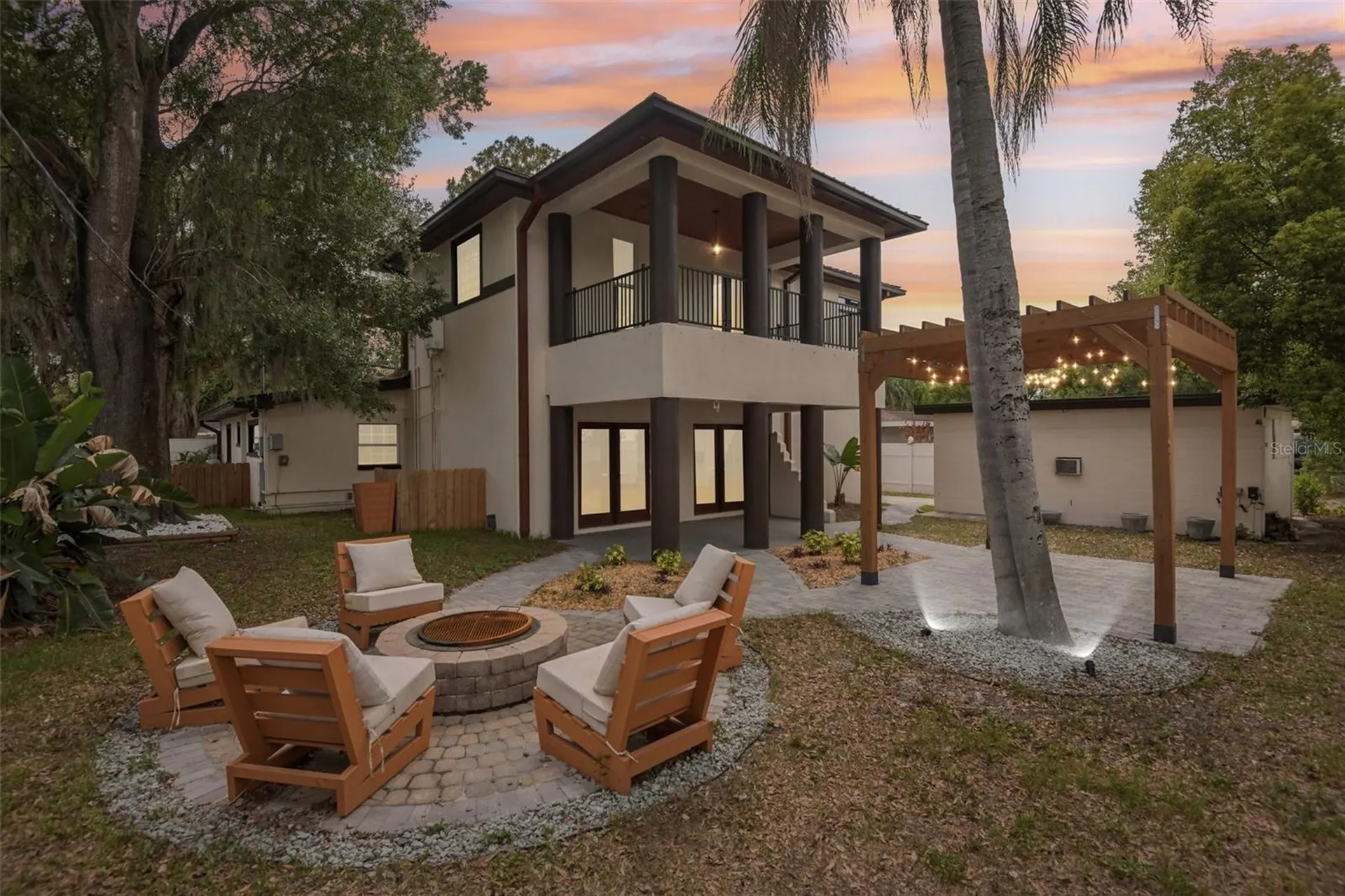 929 W Beacon Avenue Tampa FL 33603