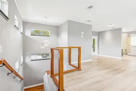 929 W Beacon Avenue Tampa FL 33603