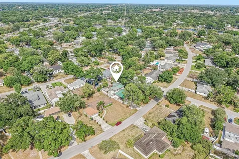 929 W Beacon Avenue Tampa FL 33603