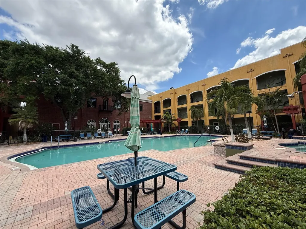 1910 E Palm Avenue Tampa FL 33605
