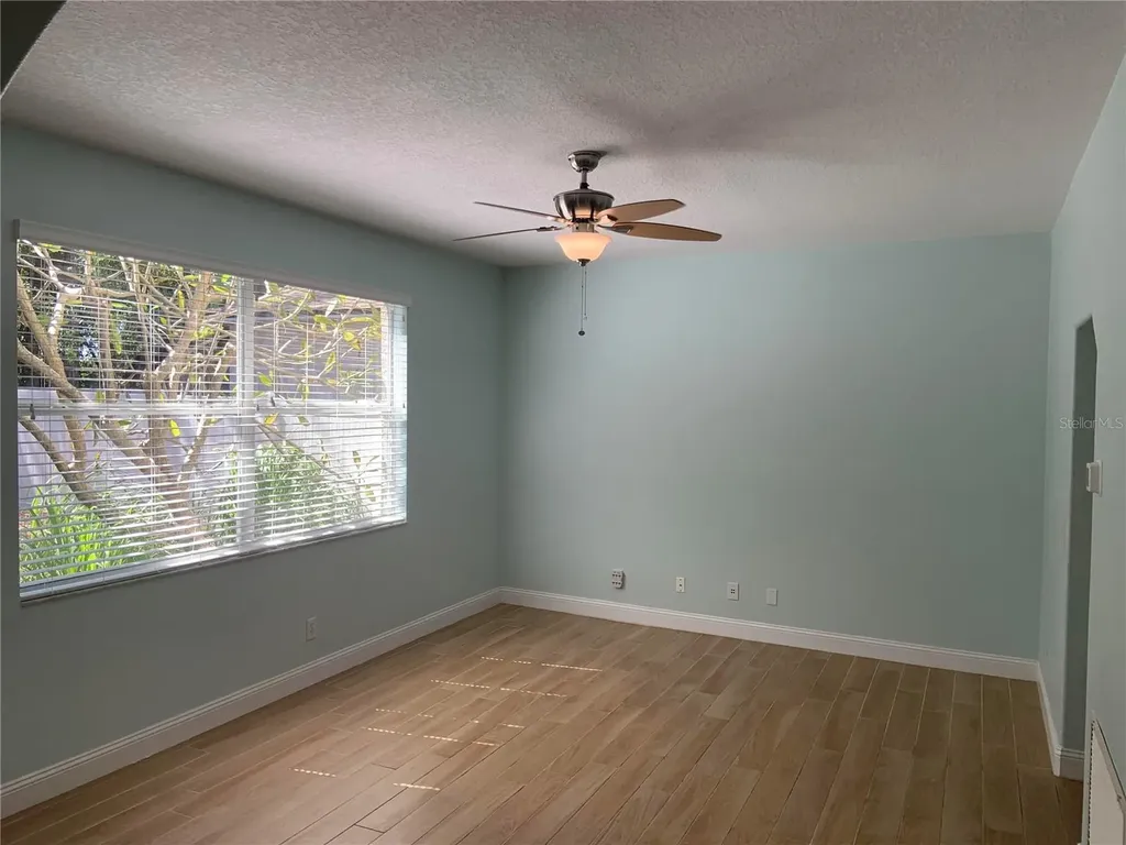 4527 Riverton Drive Orlando FL 32817