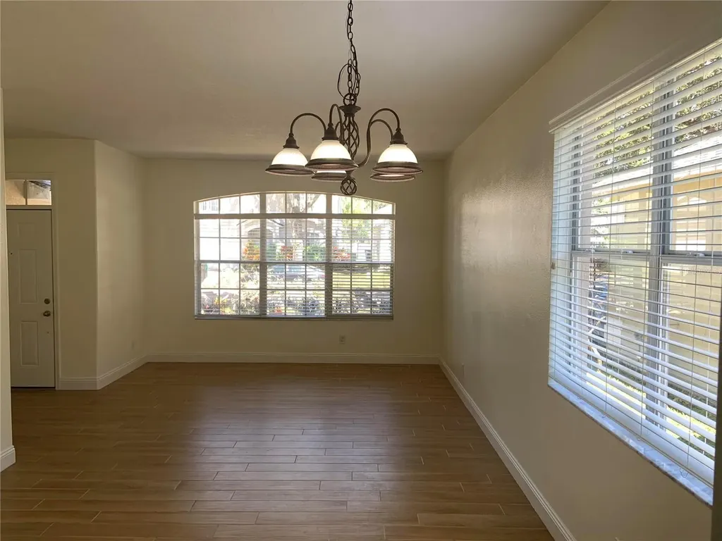 4527 Riverton Drive Orlando FL 32817
