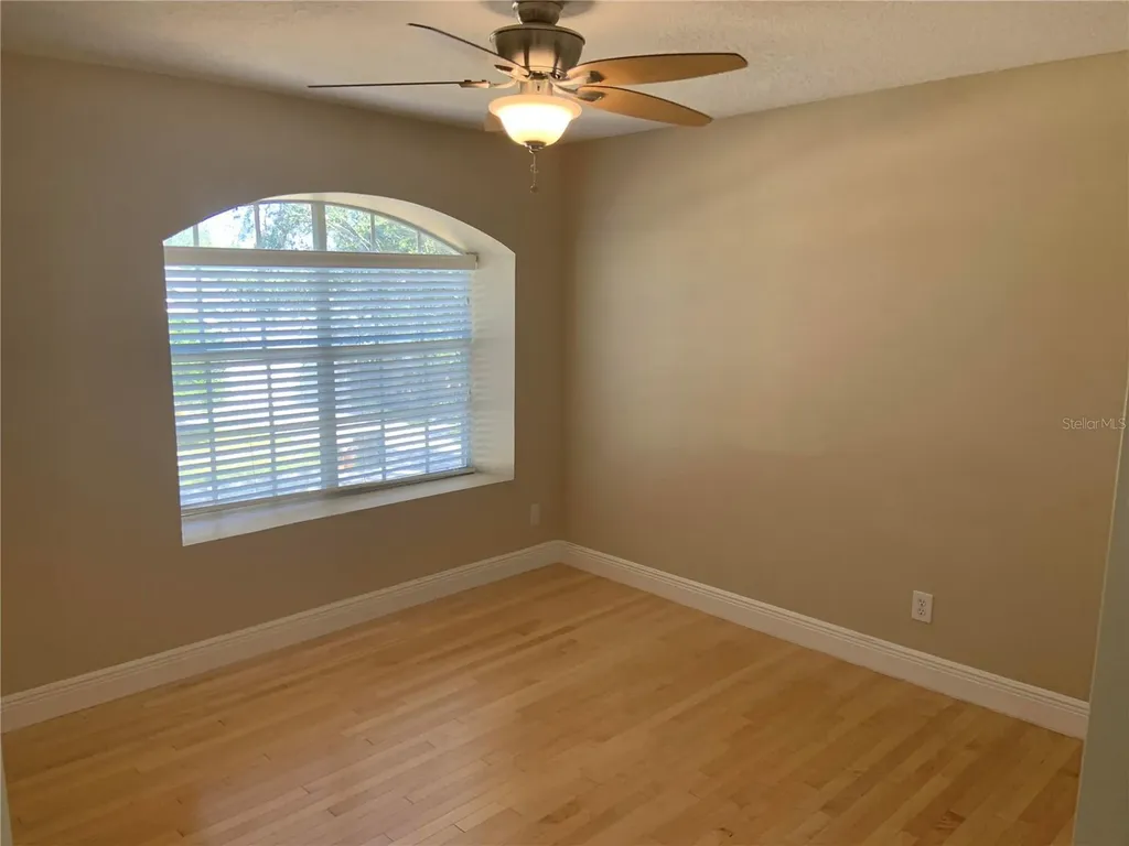 4527 Riverton Drive Orlando FL 32817