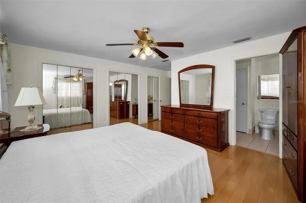 516 Harbor Drive N Indian Rocks Beach FL 33785