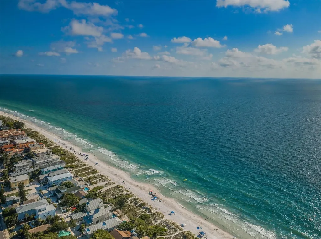 516 Harbor Drive N Indian Rocks Beach FL 33785