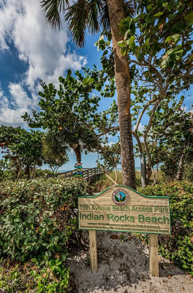 516 Harbor Drive N Indian Rocks Beach FL 33785